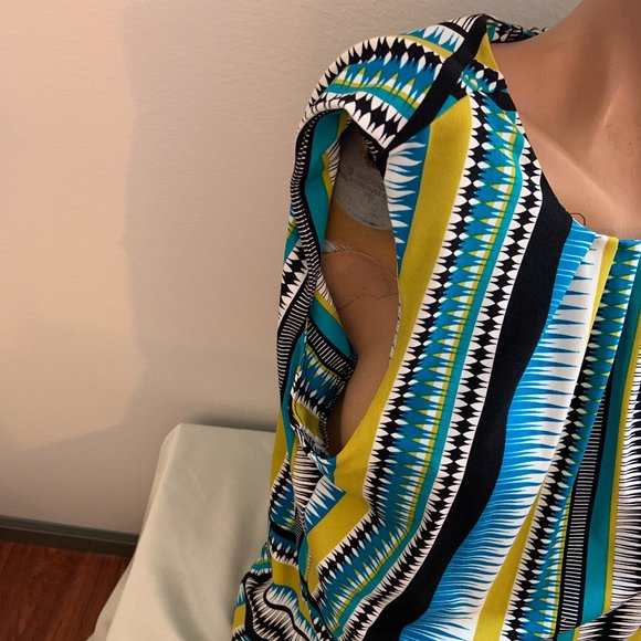 Calvin Klein Sleeveless Blouse - Picture 3 of 5